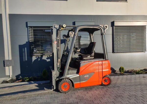 2015 Linde E16P-02